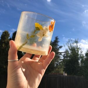 Cup resin